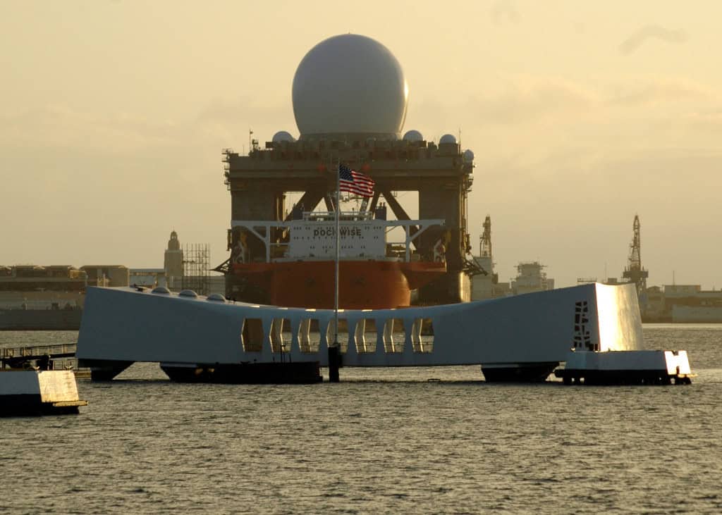 X_band_radar_platform_near_Arizona_Memorial_sbx_060109_001